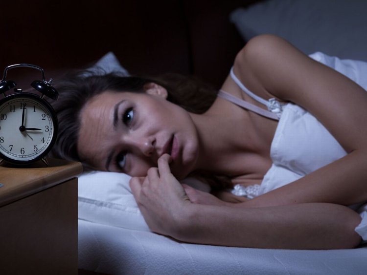 Sleep Tips : మనిషి సరిగ్గా నిద్రపోకపోతే ఎంత నష్టం జరుగుతుందో తెలుసా..?